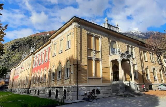 Scuola primaria “Luigi Credaro”